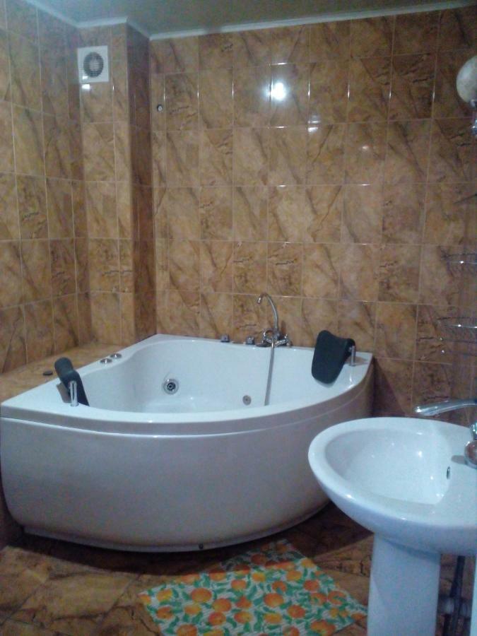 Imperial Hotel Krivoy Rog Kryvyi Rih Exteriér fotografie